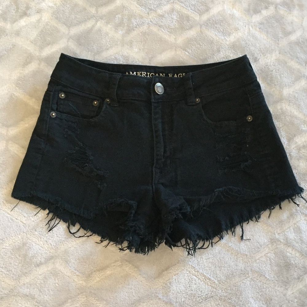 American Eagle size 2 black denim shorts